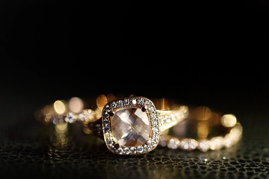 Cushion Cut Engagement Rings